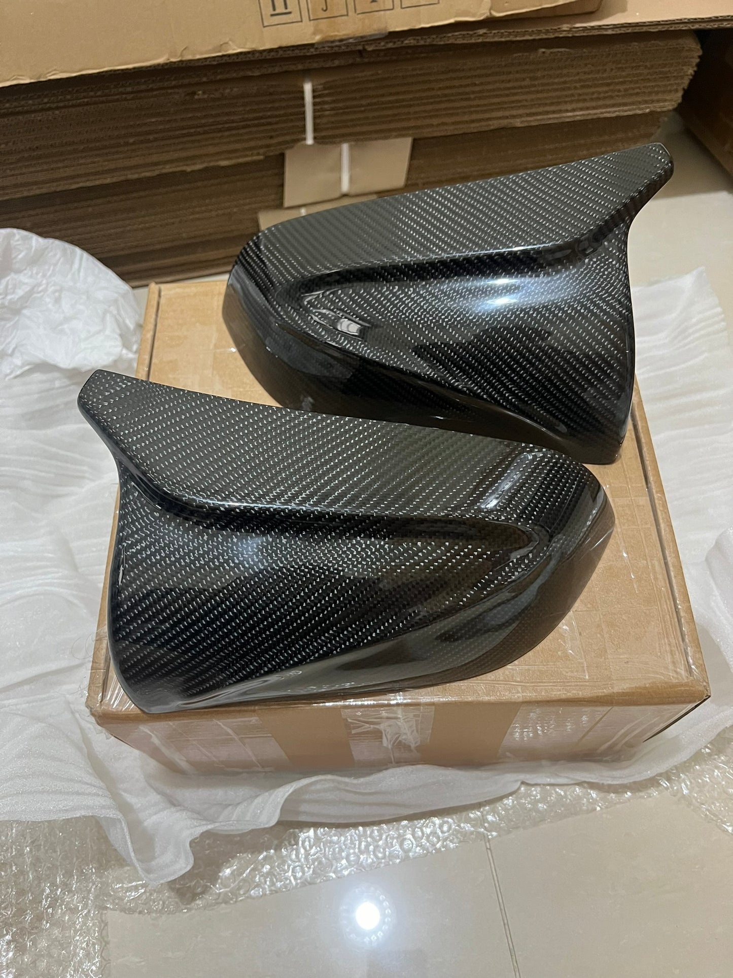 KPA 型號 3 M 型碳纖維後視鏡蓋替換零件(亮光飾面)