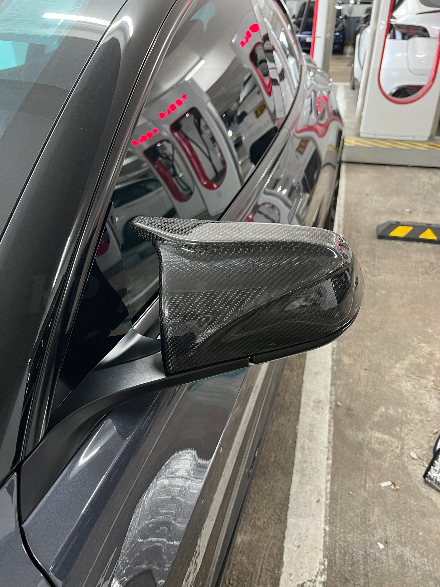 KPA 型號 3 M 型碳纖維後視鏡蓋替換零件(亮光飾面)